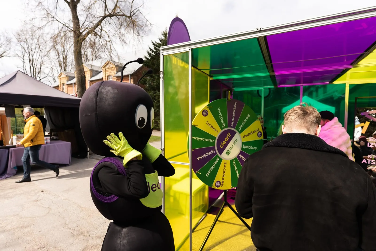 CleanR mobile stand — photo 3