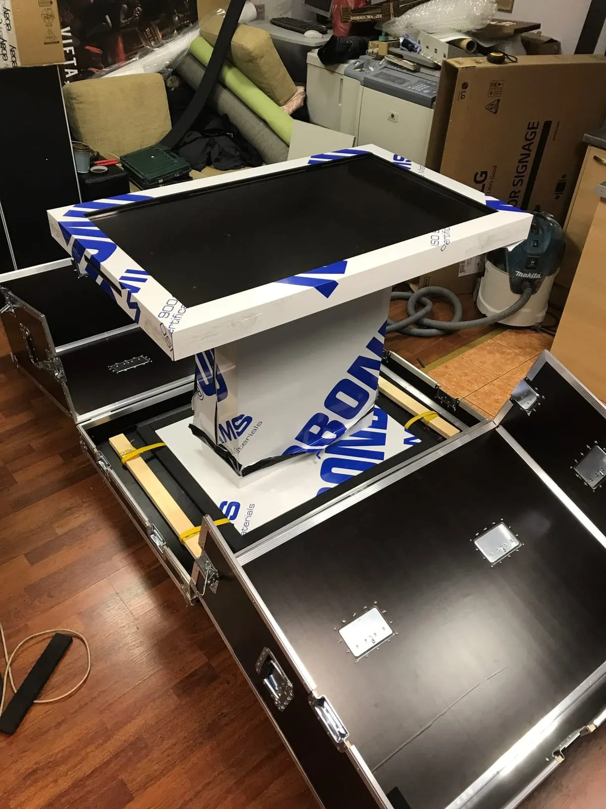 Self-Service Terminal — photo 4