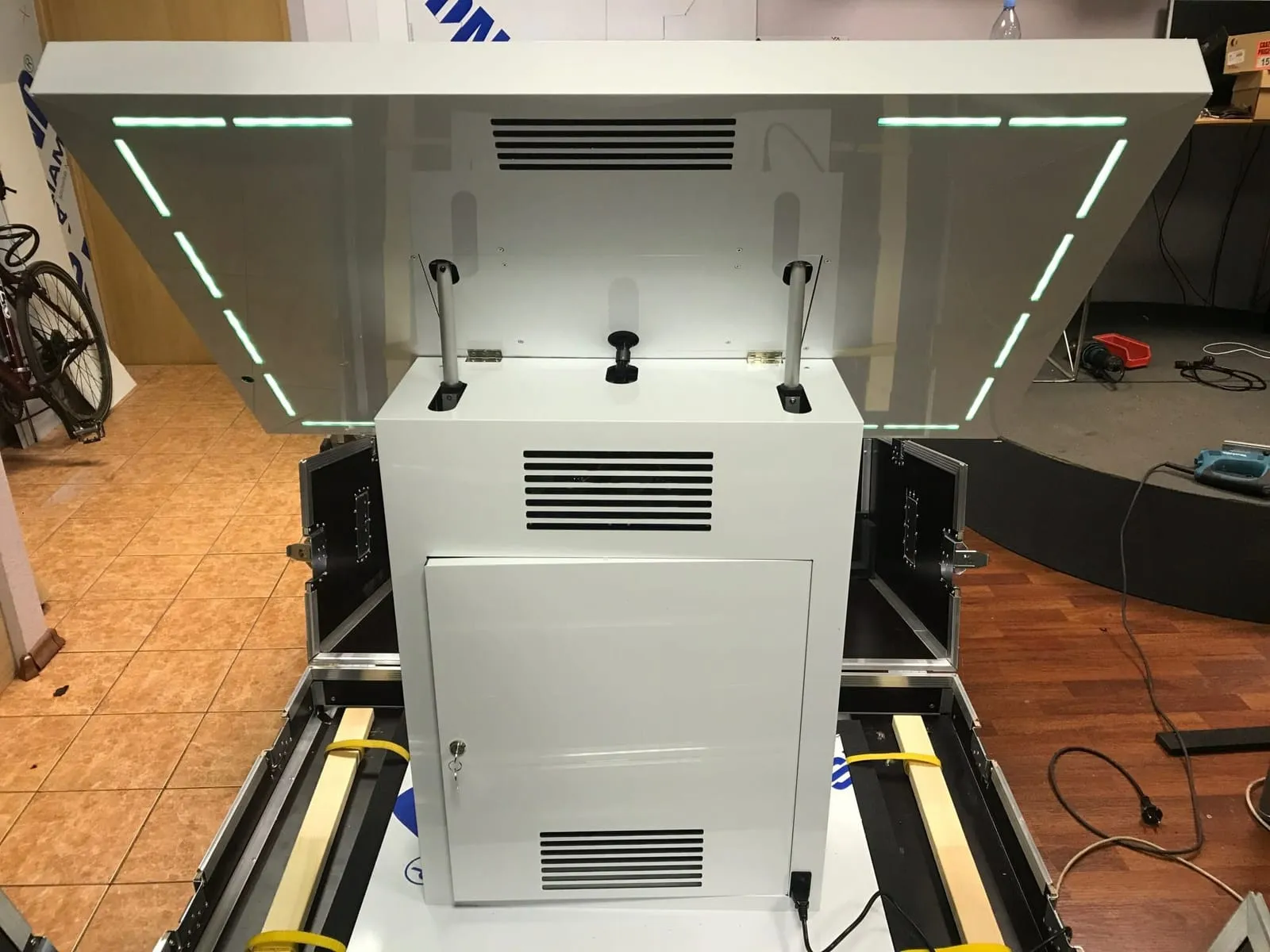 Self-Service Terminal — photo 12